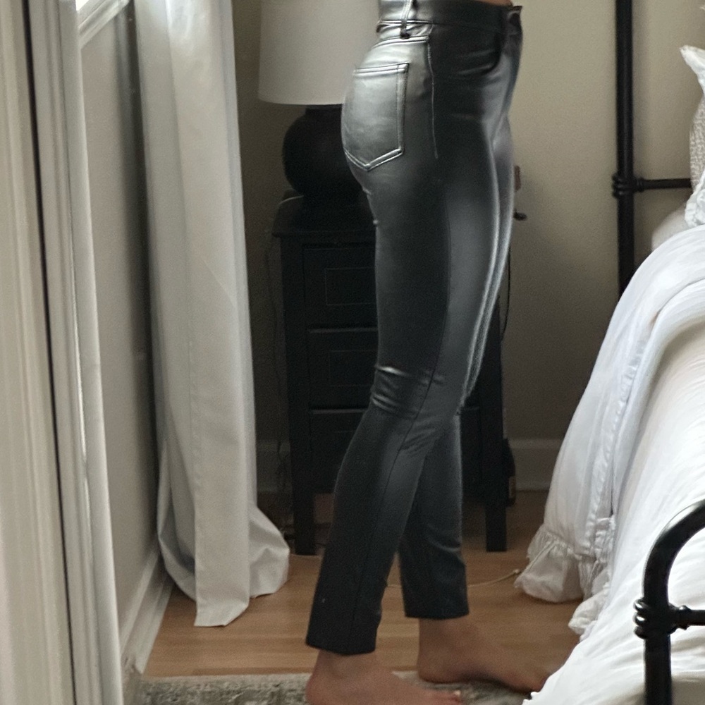 Abercrombie and fitch leather skinny pants size 25 - Picture 3 of 5